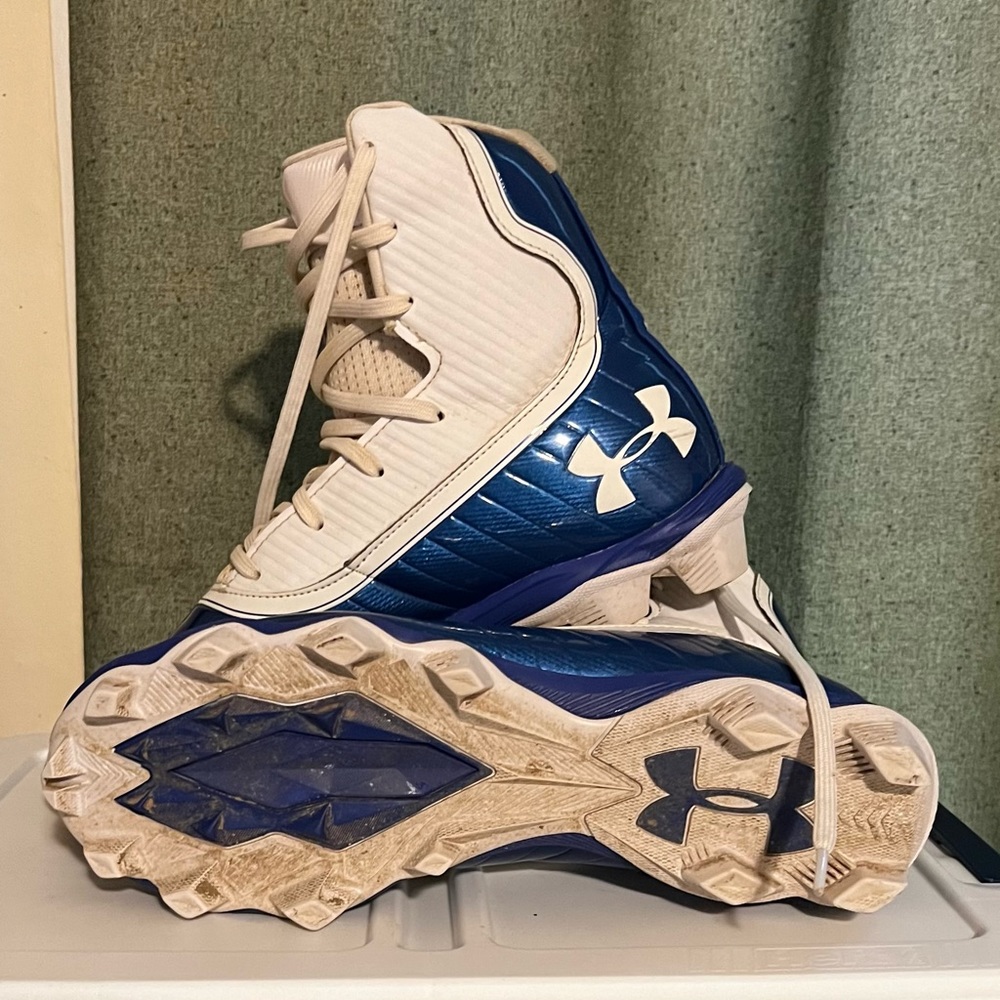 Under Armour football cleats